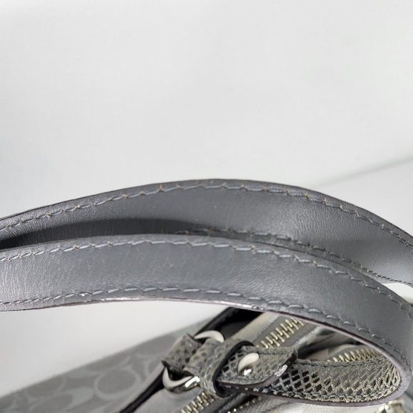 COACH Signature Penelope Shoulder Bag. - Picture 15 of 16